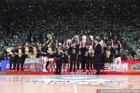 《那些传奇的棒球主教练：更衣室里的“教父”们》