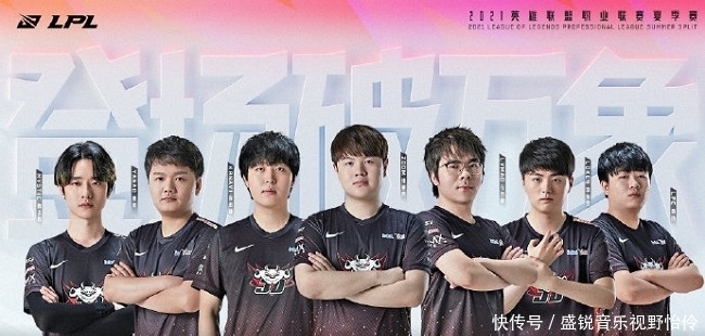 位背身接球 位背身接球